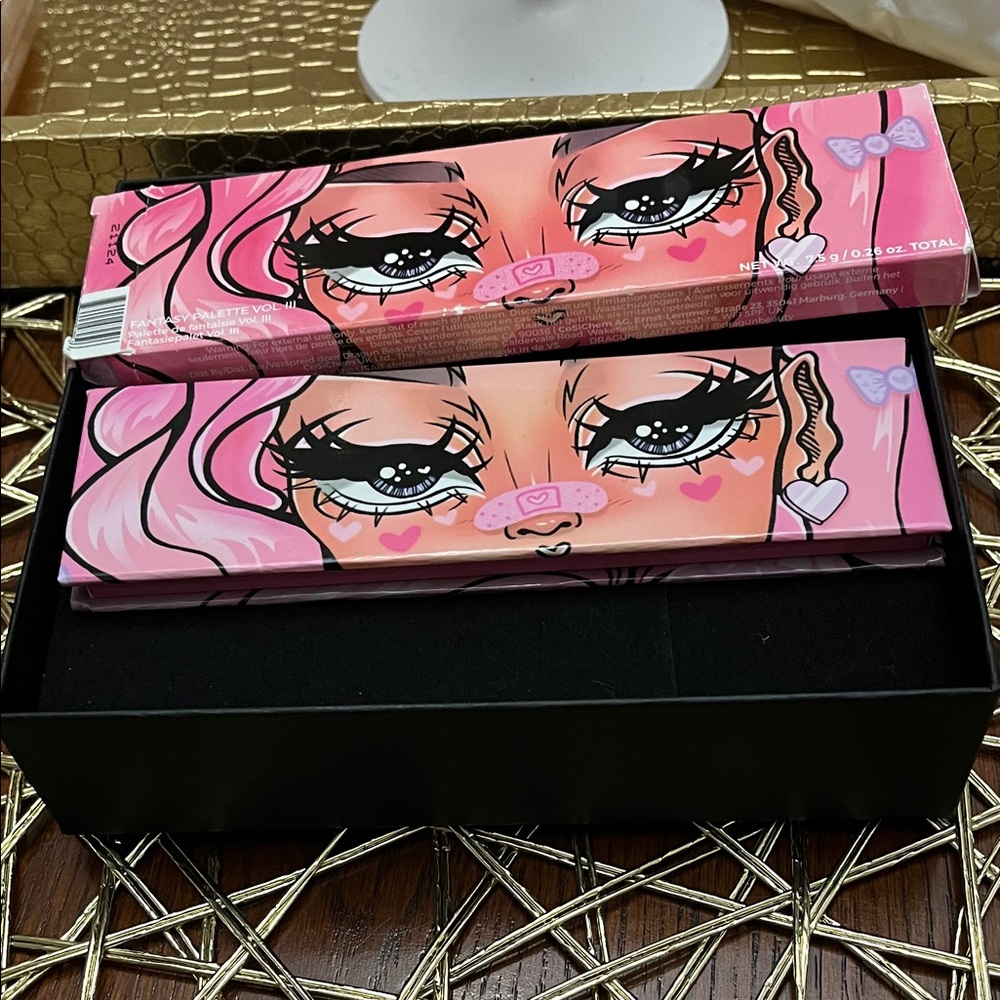 Dragun Beauty Pink Eyeshadow Palette